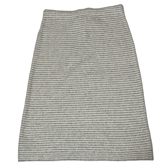 NWT J. Crew Striped Sweater Skirt in Soft Yarn Gray Ivory Size M - Picture 2 of 9